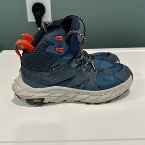 Hoka hiking boots